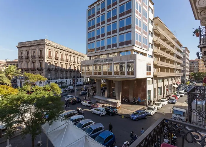 Da Gianni E Lucia Rooms With Bathroom In The City Center