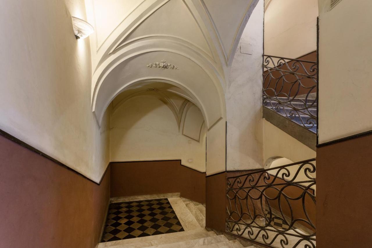Da Gianni E Lucia With Bathroom In The Center Gasthof 2*